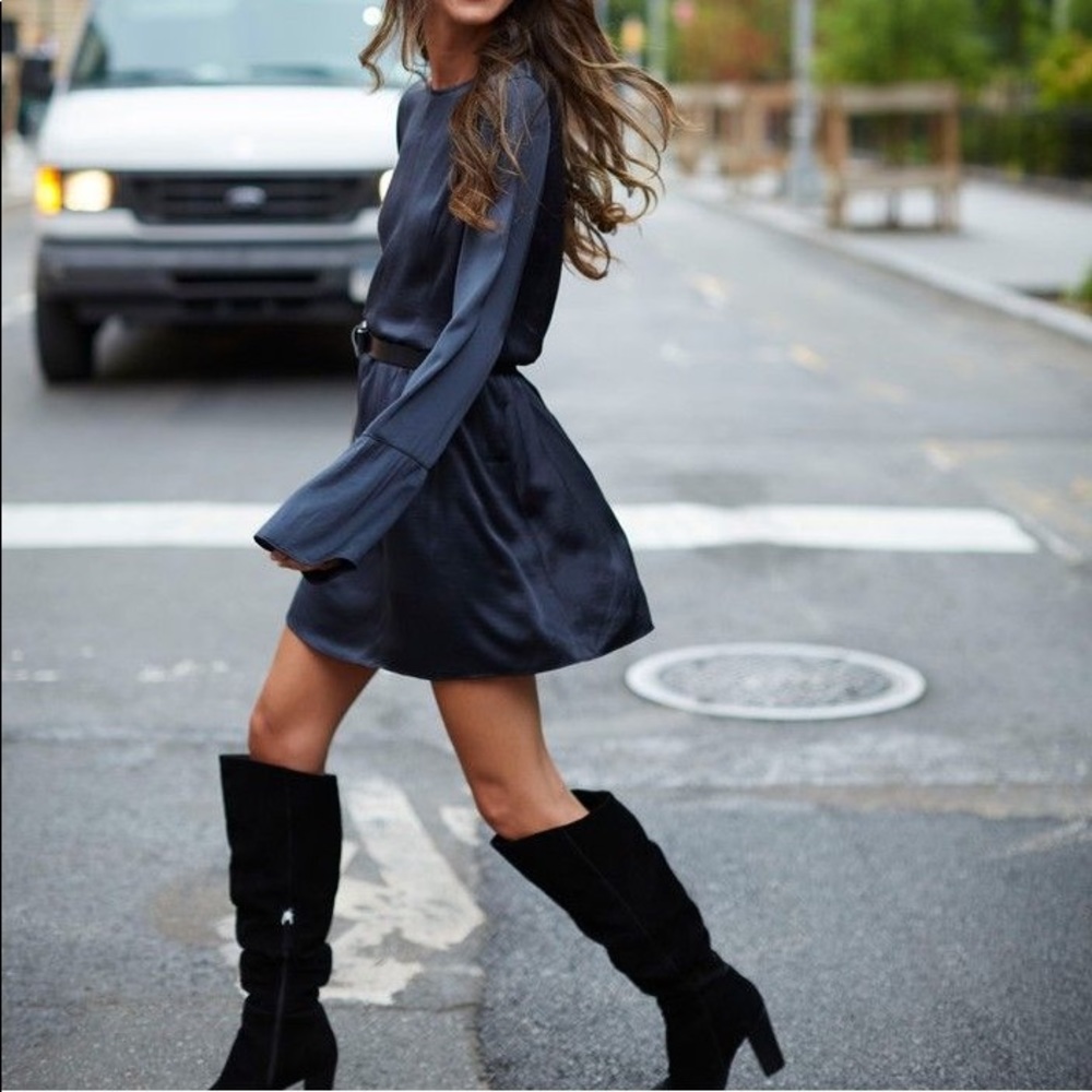 SOMETHING NAVY collab with treasure&bond dress